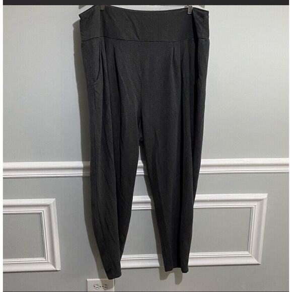 Ryllace Women's High Rise Pleated Joggers Charcoal Gray Size 3X Plus $168 - Picture 2 of 6